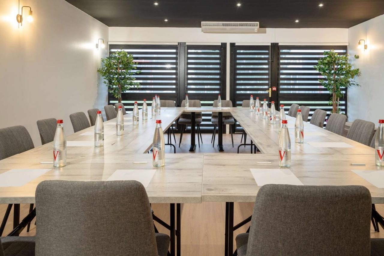 Sure Hotel By Best Western Rouvignies Valenciennes Экстерьер фото