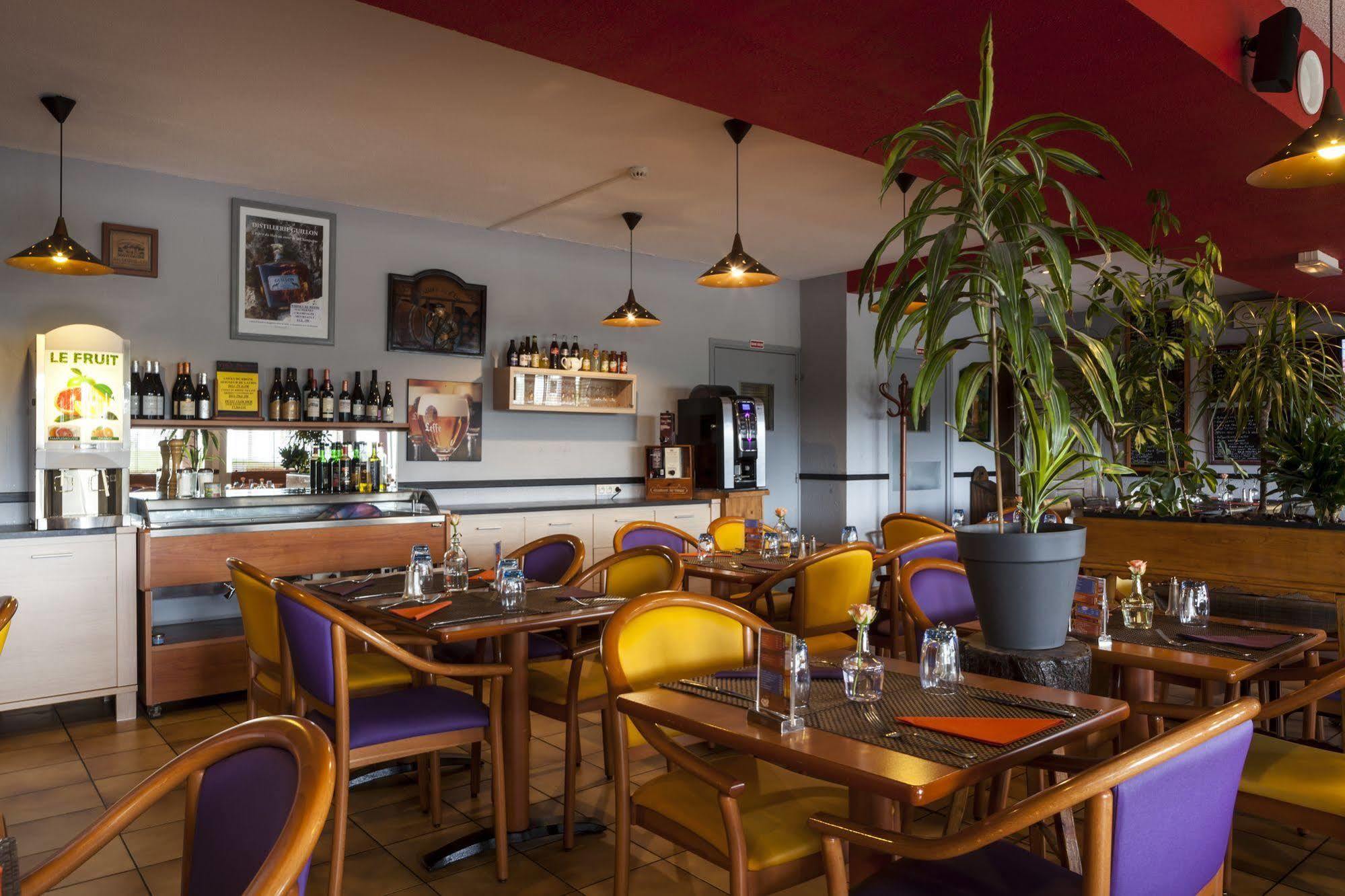 Sure Hotel By Best Western Rouvignies Valenciennes Экстерьер фото