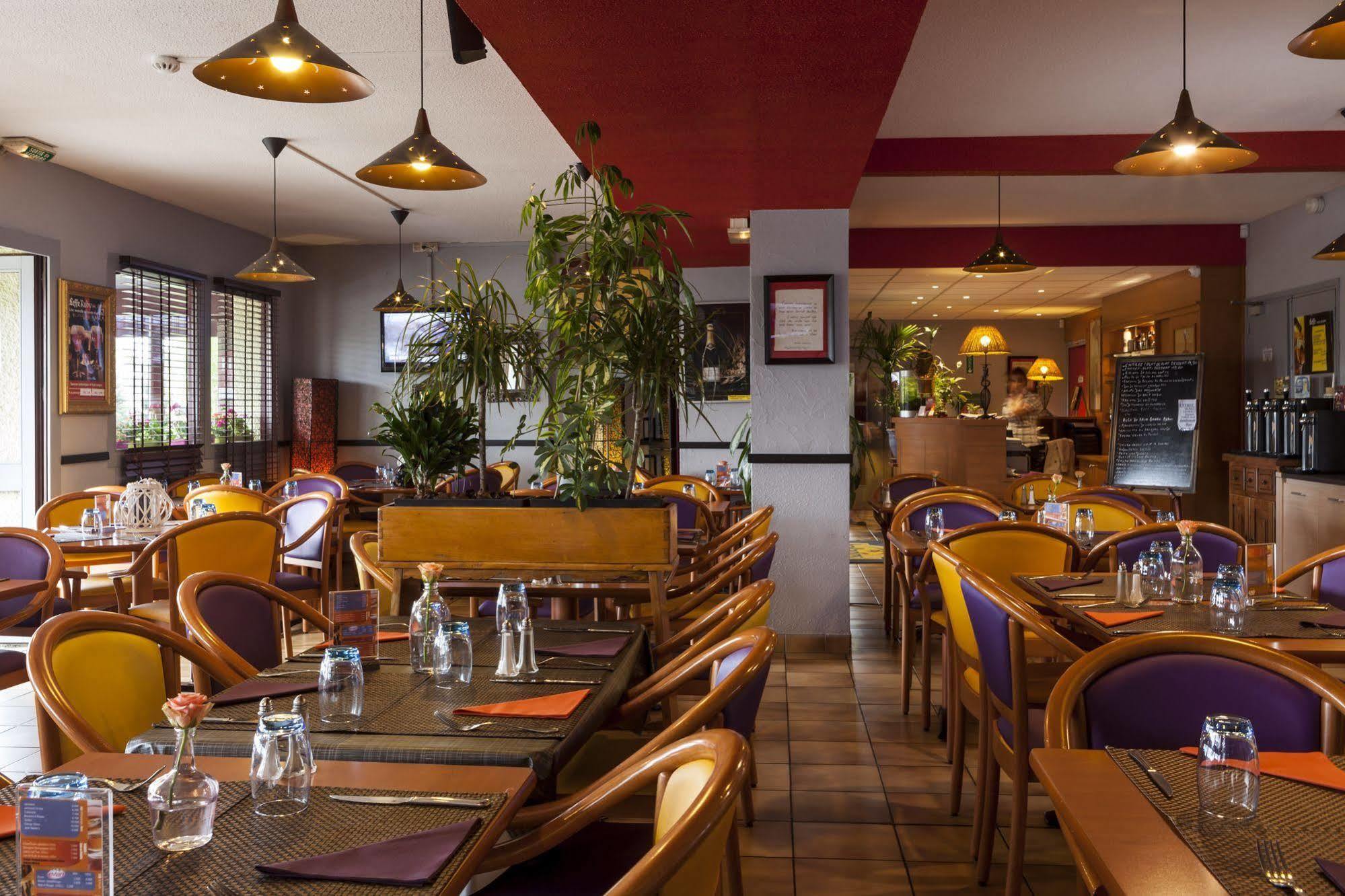 Sure Hotel By Best Western Rouvignies Valenciennes Экстерьер фото